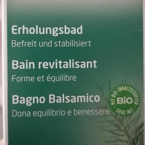 Photo d'un emballage vert:
Erholungsbad
Bain revitalisant
Bagno Balsamico