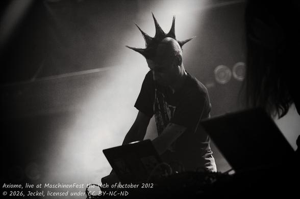 Axiome, live at MaschinenFest, the 13th of october 2012.